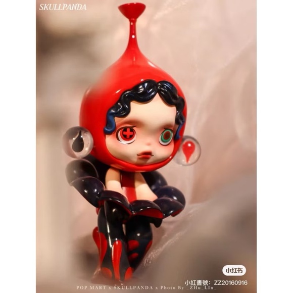Authentic Pop Mart Skullpanda - The Antigravity - Picture 2 of 4
